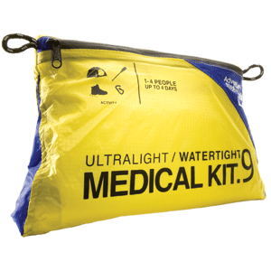 ADVENTURE MEDICAL ULTRALIGHT/ WATERTIGHT .9 FIRST AID KIT